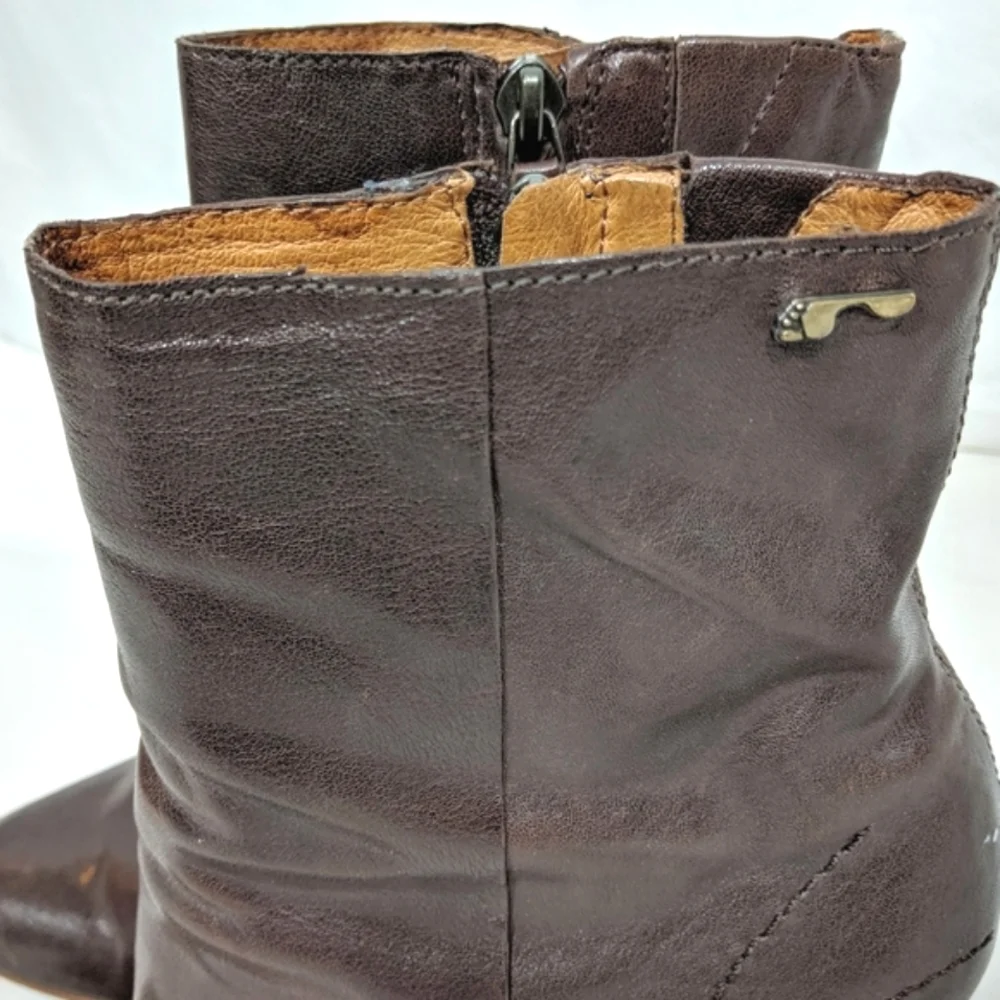 Naked Feet Panorama Brown Ankle‎ Boots
